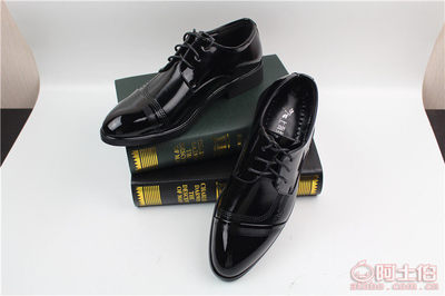 【金大象溫州新款男士漆皮商務(wù)正裝皮鞋英倫新郎系帶休閑男鞋廠家直銷批發(fā)1210】溫州市甌海潘橋劍利達(dá)皮鞋廠 - 產(chǎn)品庫